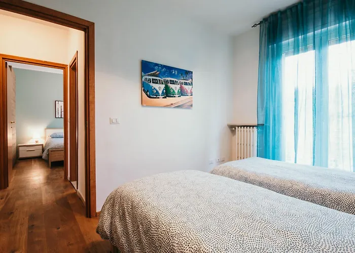 Da Mario - Lakeside Srl Leisure & Business アローナ